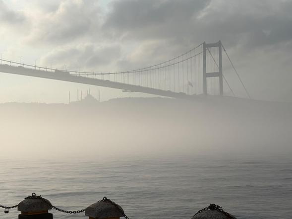 İstanbul Boğazı sis nedeniyle transit gemi geçişlerine kapatıldı