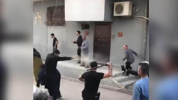 Komşu kavgasına polis, biber gazıyla müdahale etti