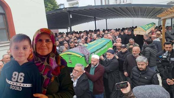 Kastamonu'da cansız bedenleri bulunan anne ve oğlu toprağa verildi