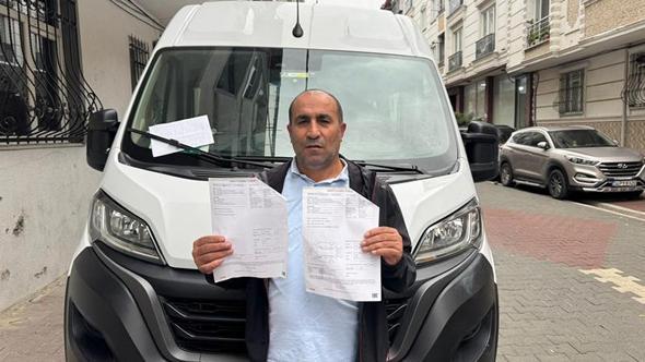 Kredi çekip sıfır aldığı servis minibüsü arıza verdi; 24 kez servise götürdü