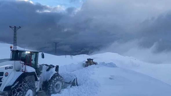 Şırnak’ta karla mücadele çalışması