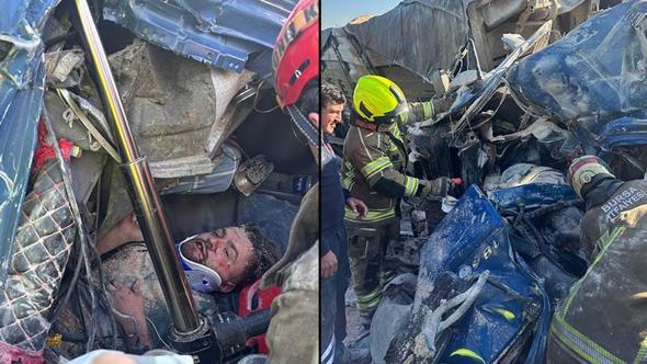 Bariyerlere çarpan TIR’da sıkışan sürücüyü itfaiye kurtardı