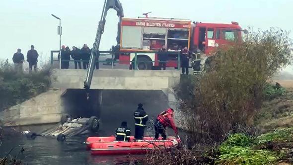 Sisli havada otomobil dereye uçtu; 18 yaşındaki İsa öldü