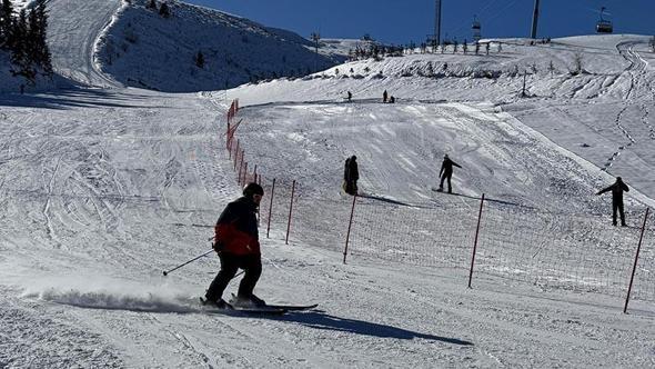 Denize en yakın kayak merkezinde sezon açıldı; hedef 1 milyon ziyaretçi