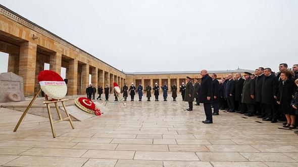 2'nci Cumhurbaşkanı İnönü, vefatının 52'nci yıl dönümünde anıldı