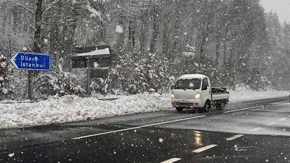 Bolu Dağı geçişinde yoğun kar yağışı