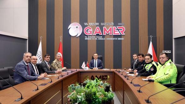 Gaziantep Valisi Çeber: 278 kırsal mahalle yolu kapalı