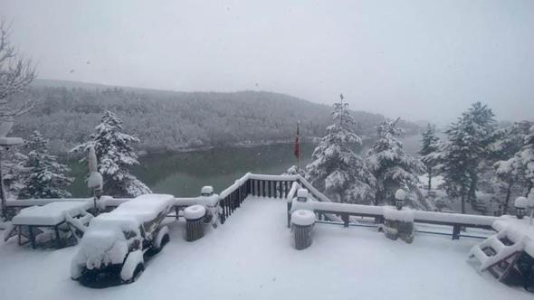 Karabük'ün yükseklerinde kar kalınlığı 2 metreye ulaştı