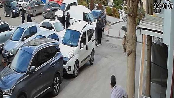 Baba ile 3 oğlunun tabanca ile vurulduğu olayın nedeni 14 bin liralık borç çıktı