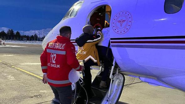 Kalp yetmezliği hastası 5 aylık bebek, ambulans uçakla sevk edildi