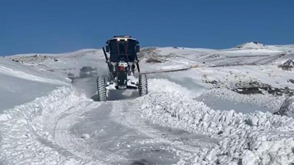 Doğu'da 2 bin 316 yerleşim biriminin yolu kapandı