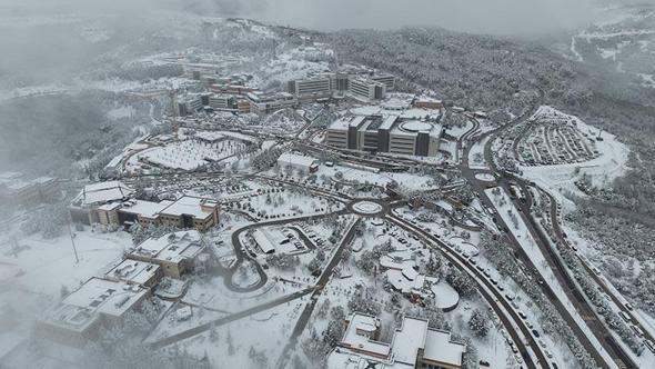 Umuttepe’de kar manzarası dron ile görüntüledi