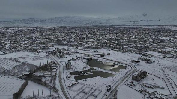 20 yılın en yağışlı kışını yaşayan Iğdır’da, tarımda bereket ve temiz hava mutluluğu