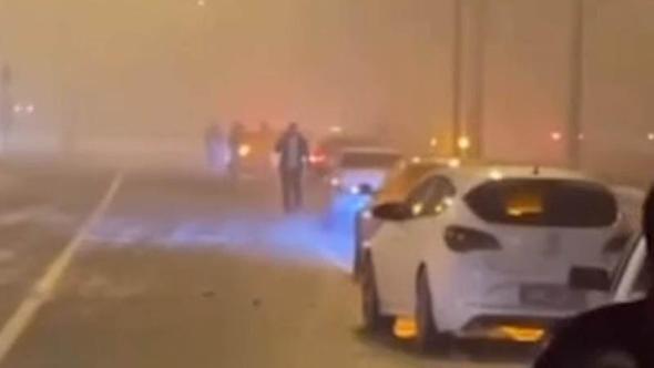 Diyarbakır’da 13 araç zincirleme kazaya karıştı; 7 yaralı