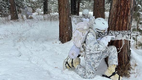 Mehmetçiğe 'askeri kayakçılık' eğitimi