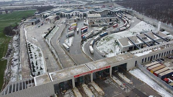 Hamzabeyli Sınır Kapısı’nda 11 kilometre TIR kuyruğu