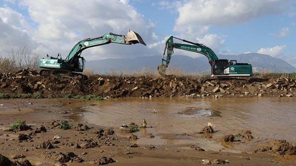 DSİ'den Irlamaz Çayı'nda taşkın sonrası çalışma