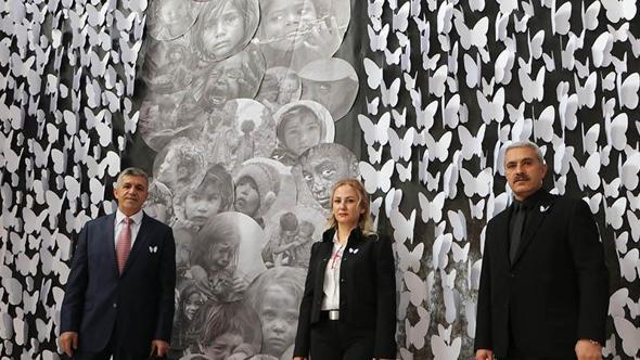 Erzurum'da 'Beyaz kelebekler cennete uçtu' sergisi