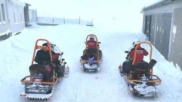 JAK timinden karla kaplı ormanda zorlu tatbikat