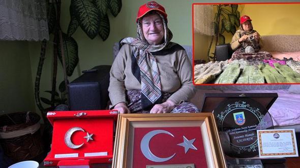İlmek ilmek vatan sevgisi; TSK'dan 'Hamide anne'ye vefa plaketi