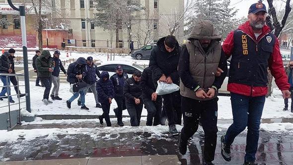 Erzurum merkezli 29 ilde siber dolandırıcılık operasyonu; 68 gözaltı