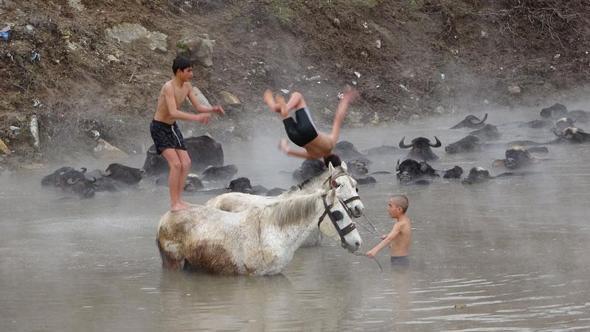 Budaklı Kaplıcası fotoğrafçıların ilgi odağı oldu
