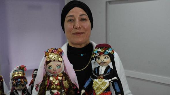 Yöresel kıyafetleri bez bebeklerde yaşatıyor