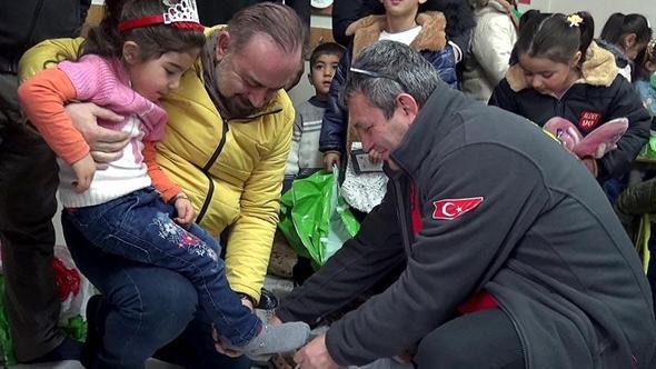 Dans kurslarından elde ettiği gelirle kırsaldaki öğrencileri ‘ısıttı’