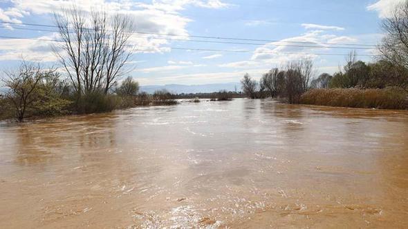 Gediz taşkını sonrası Turgutlu'da inceleme