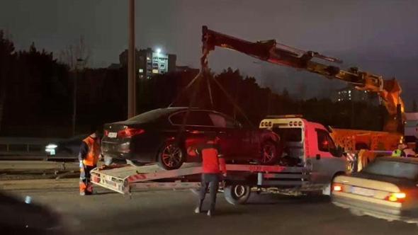 Başakşehir'de 5 aracın karıştığı zincirleme kaza: 5 yaralı