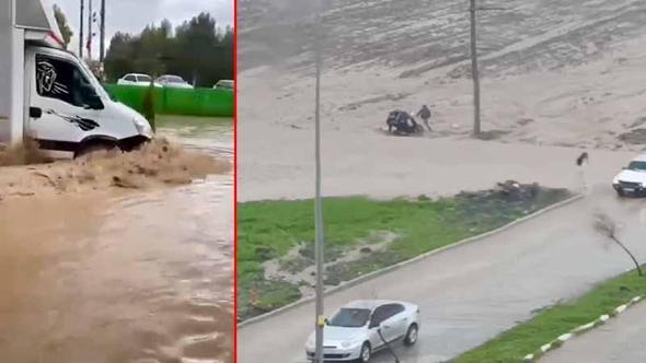 Osmaniye'de sağanak; yollar göle döndü