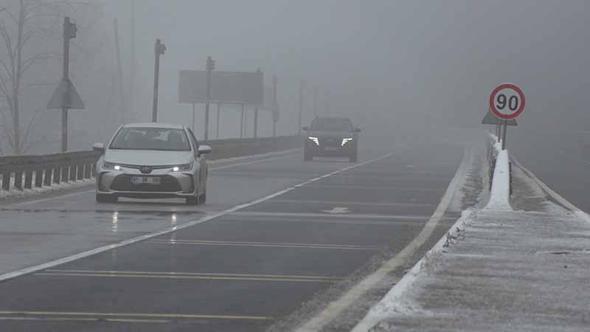 Bolu Dağı'nda sis etkili oldu