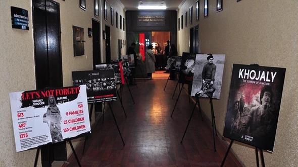 Katliamın 34'üncü yılında Hocalı şehitleri anıldı