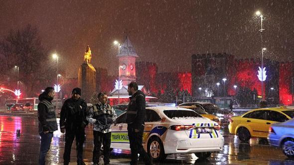Kayseri’de kar yağışı
