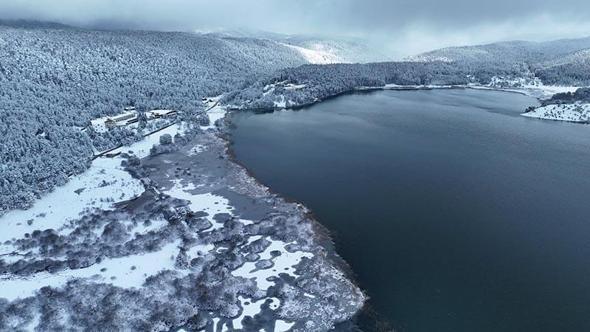 Abant'ta kar güzelliği