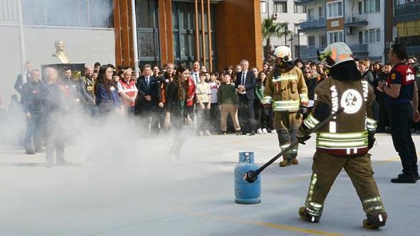 Manisa'da deprem tatbikatı