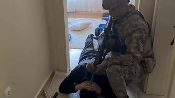 Sivas'ta firari 2 hükümlü PÖH destekli operasyonla yakalandı