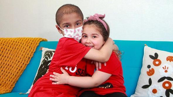 Lösemili Çınar, kardeÅŸinden yapılan ilik nakliyle hayata tutundu