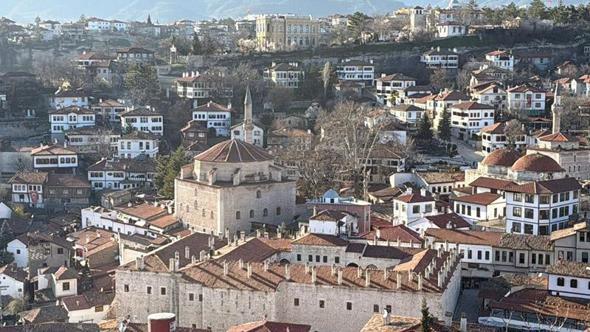 Tarihi kent Safranbolu’da bayram yoğunluğu