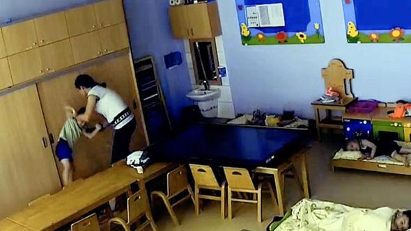 Tekirdağ'da, kreşte çocuklara şiddet davasında 4 sanığa hapis cezası