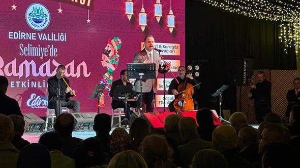 Selimiye gölgesinde açılan ‘Ramazan Sokağı’, kadir gecesiyle kapılarını kapattı