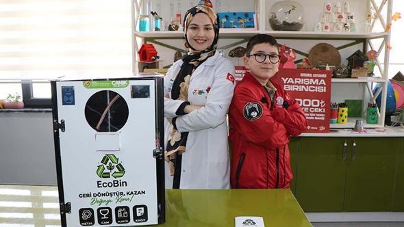 Eğitimi için her hafta 130 kilometre yol katetti, TEKNOFEST’ten ödülle döndü