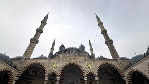 Selimiye'de 4 yıl aranın ardından ilk bayram namazı