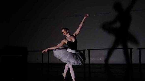 Balerin Doğa Deniz'e, Fransa'da 1'incilik ödülü