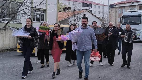 Iğdır’da Nevruz geleneği: Nişanlı kızlara ‘honca’ gönderildi