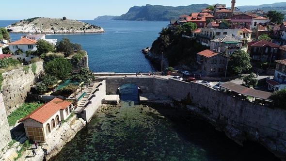 Bayram tatilinde 6 bin nüfuslu ilçeye 56 bin kişi geldi