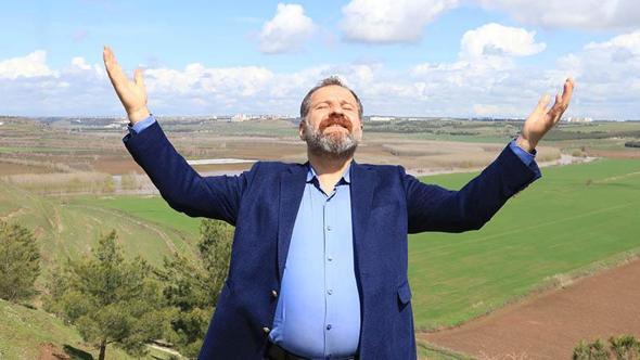 'Diyarbakır'da 3 günlük yağmurun yarısı nisanda yağarsa bitki kurtulur, çiftçinin yüzü güler'