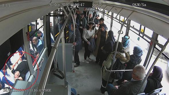 Otobüs şoförü, kalp krizi geçiren yolcuyu hastaneye yetiştirdi