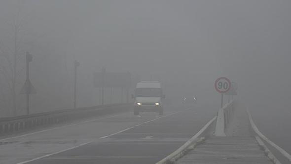 Bolu Dağı geçişinde sis etkili oldu