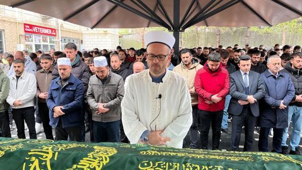 Ankara'daki kazada ölen 5 kişi, son yolculuklarına uğurlandı